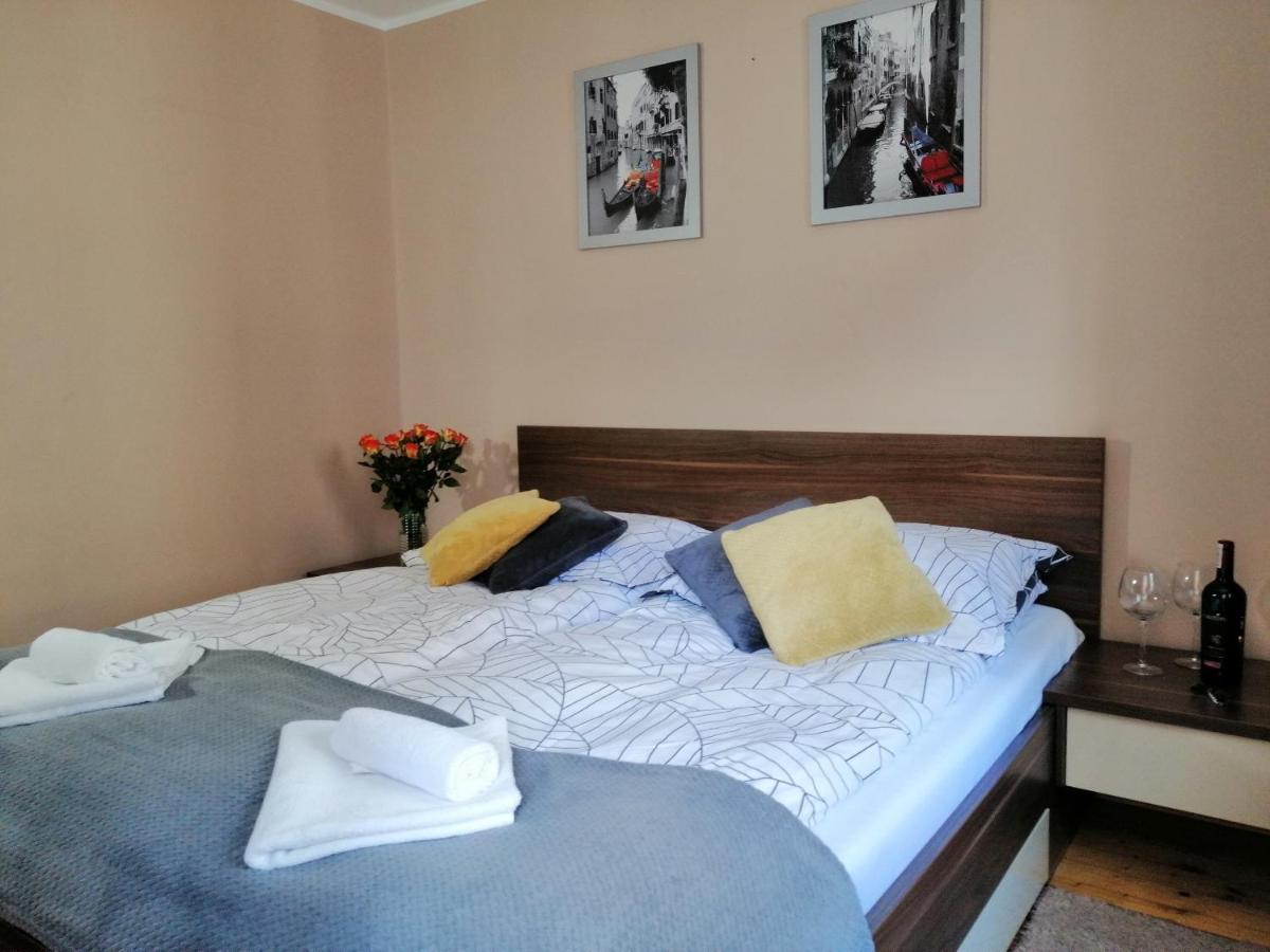 Appartement Cicha Przystan Apartament Starowka à Kołobrzeg Extérieur photo